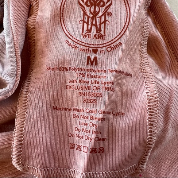 We Are HAH Reversible Multiway DIY Swim Top Womens M Halter Lilac Combo NWT - Picture 4 of 9